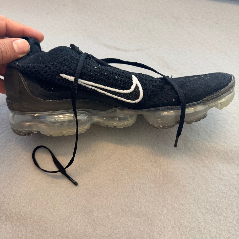 Nike | Air VaporMax Flyknit | Black White Running Shoes - Picture 7 of 14